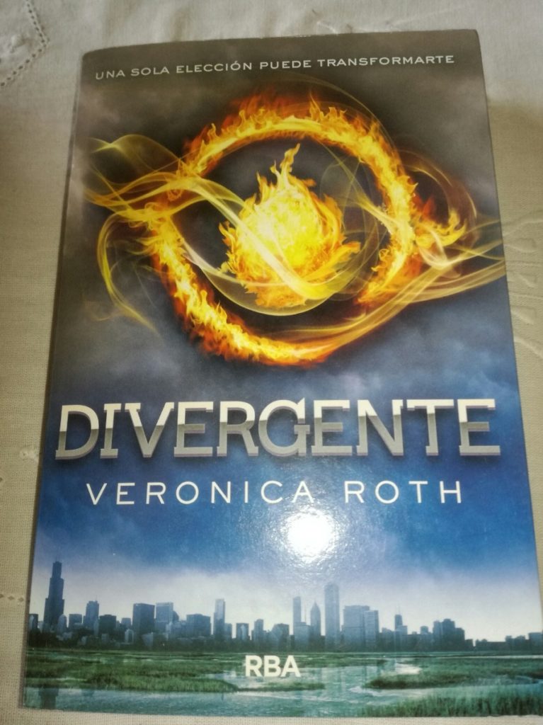 Divergente Sinopsis Historia Reparto Libro Autor Y Mucho Más